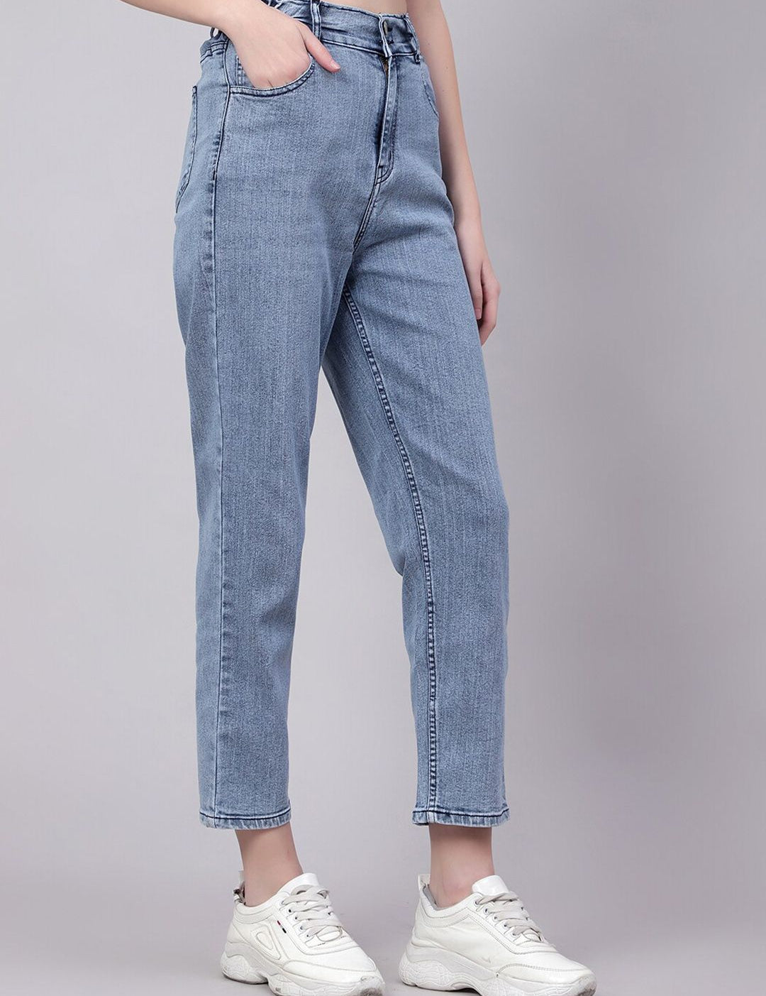 Kotty Women High-Rise Stretchable Cropped Jeans