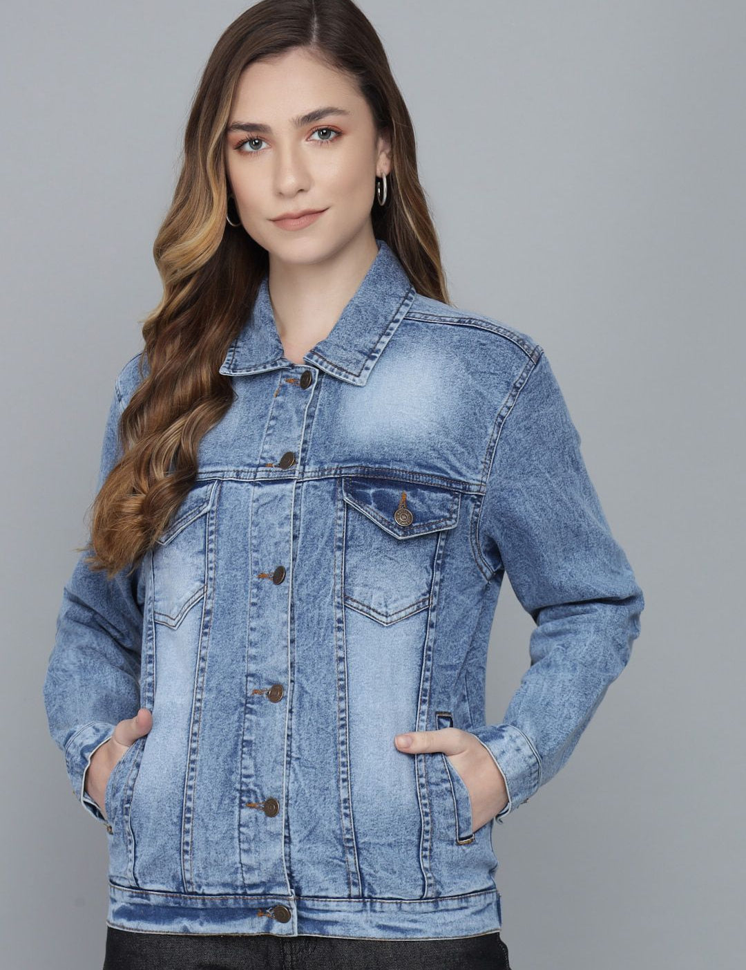 Kotty Women Blue Washed Lightweight Denim Jacket with Patchwork