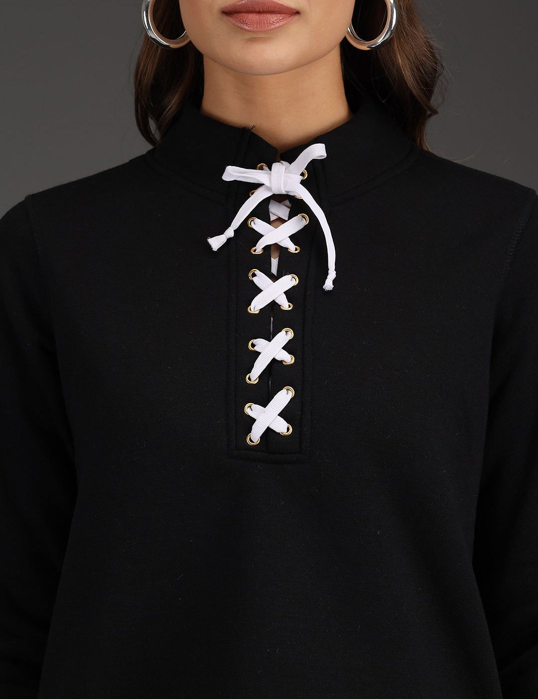 Kotty Women Black & White Solid Fleece Sweatshirt