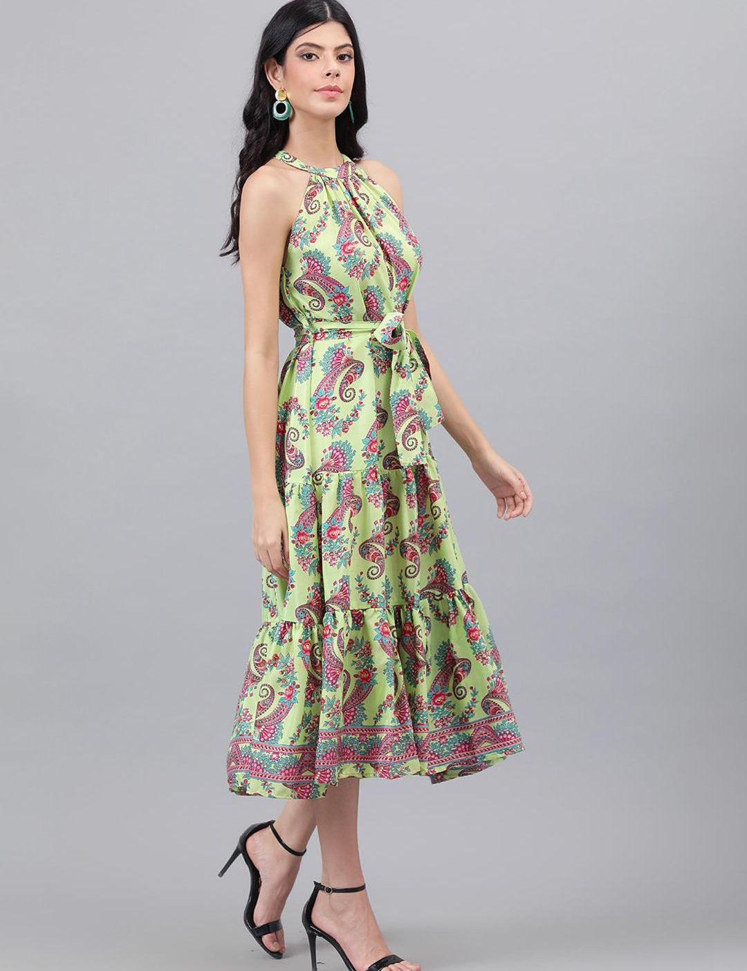 Kotty Green And Maroon Paisley Printed Halter Neck Tiered Fit & Flare Midi Dress