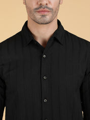 Kotty Men Relaxed Spread Collar Textured Casual Shirt