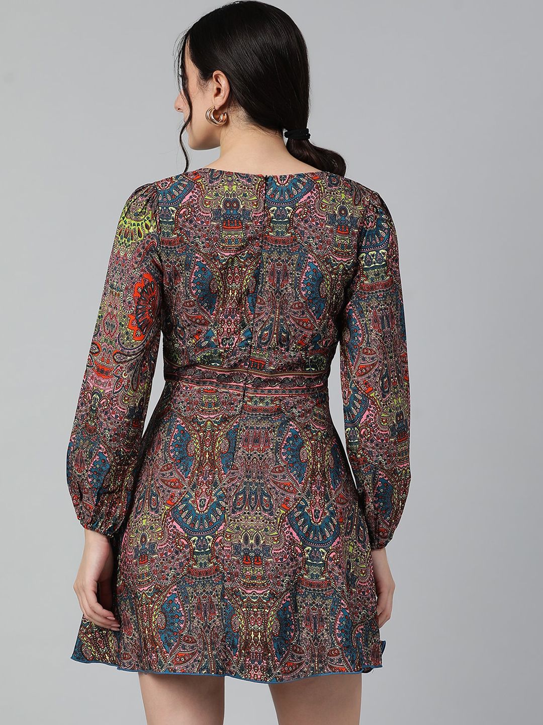 Kotty Ethnic Motifs Printed Square Neck Puff Sleeves Fit & Flare Dress
