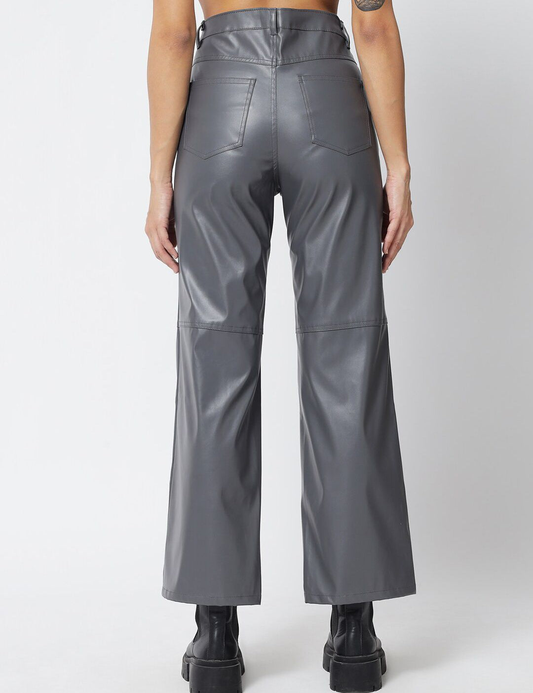 Kotty Women Grey Relaxed Straight Fit High-Rise Trousers