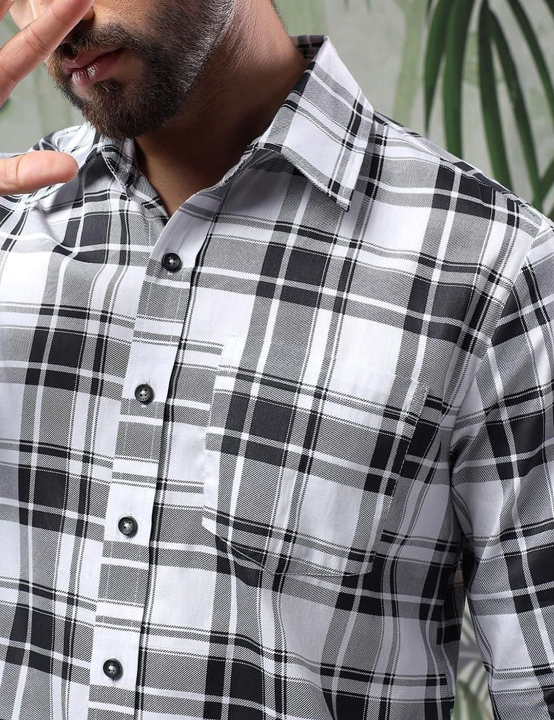 Kotty Men Tartan Checks Opaque Checked Casual Shirt
