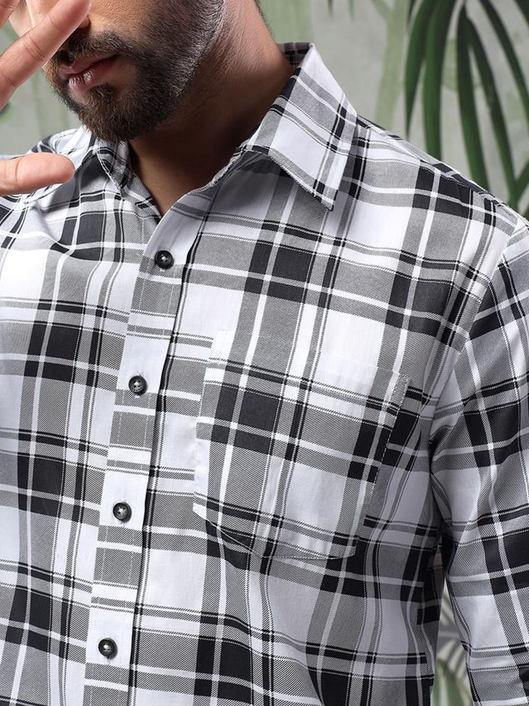 Kotty Men Tartan Checks Opaque Checked Casual Shirt