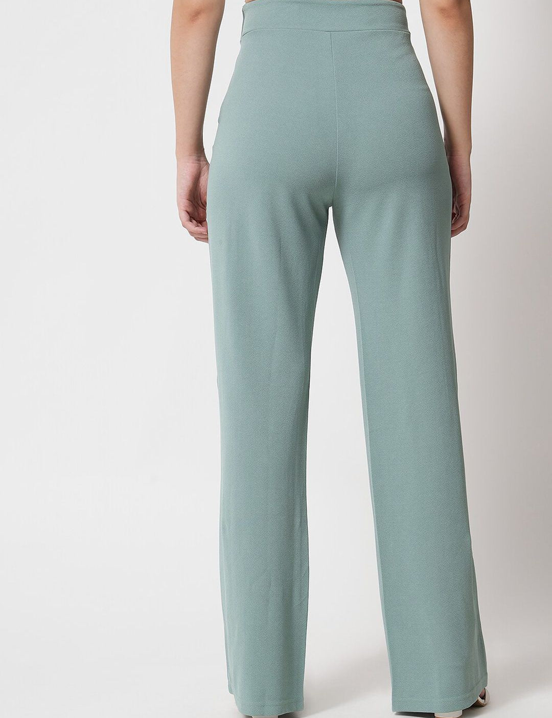 Kotty Women Green Relaxed Straight Fit High-Rise Easy Wash Trousers