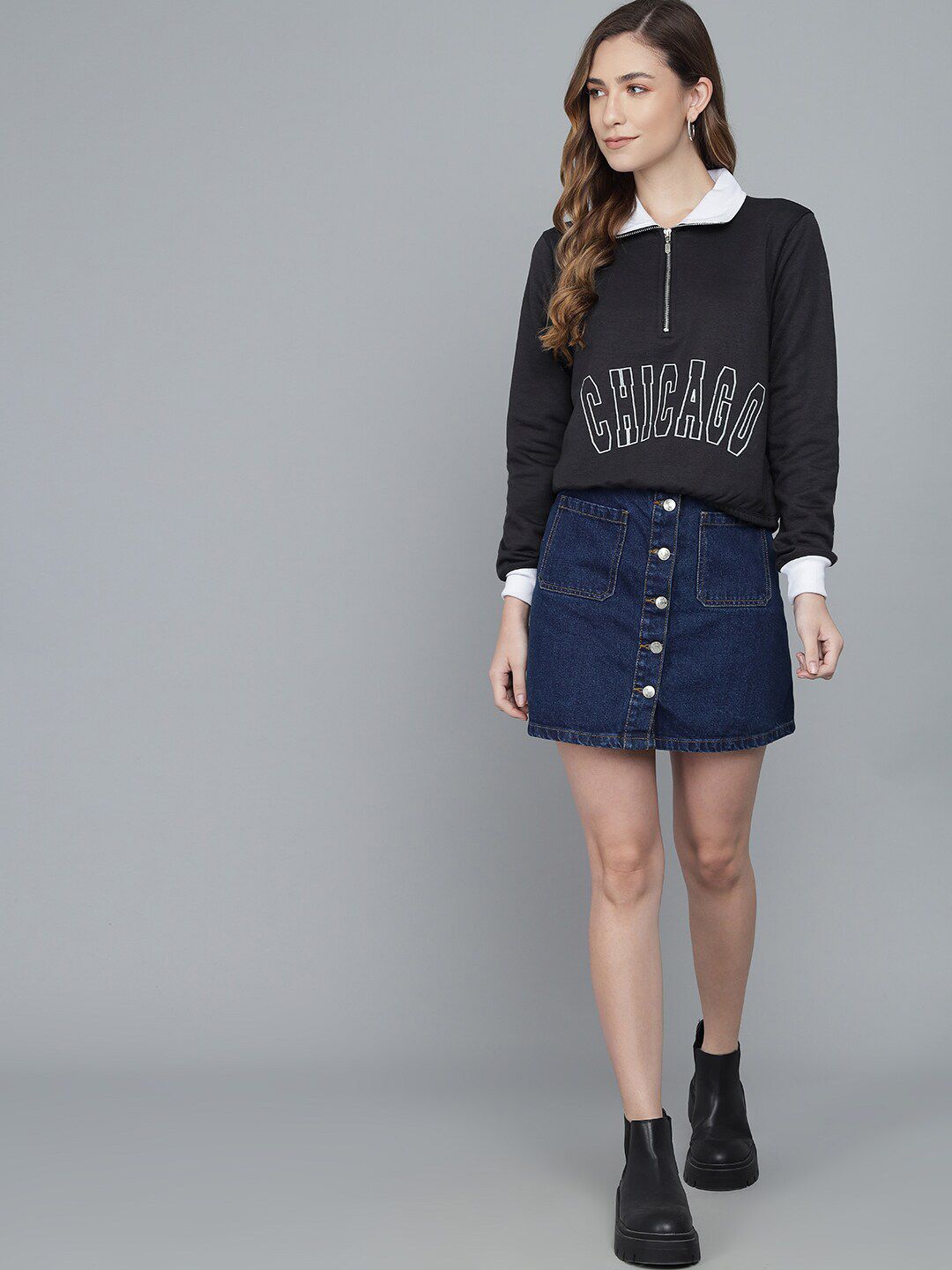 Kotty Women Black Printed Mock Collar Sweatshirt