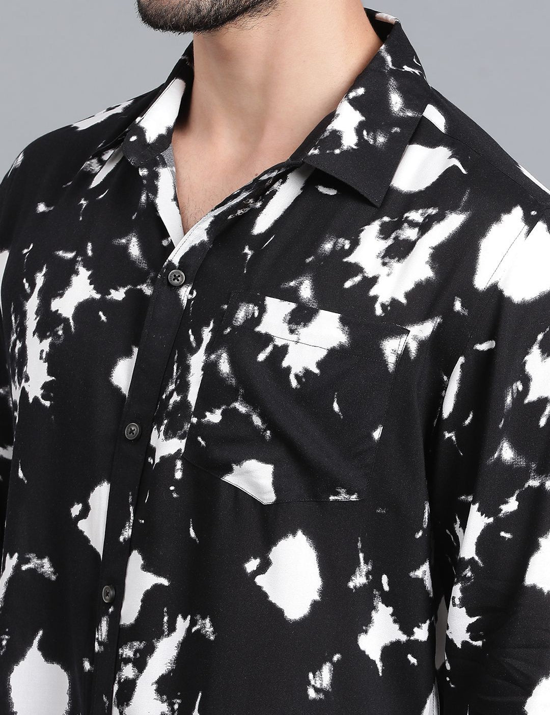 Kotty Men Spread Collar Dyed Casual Shirt