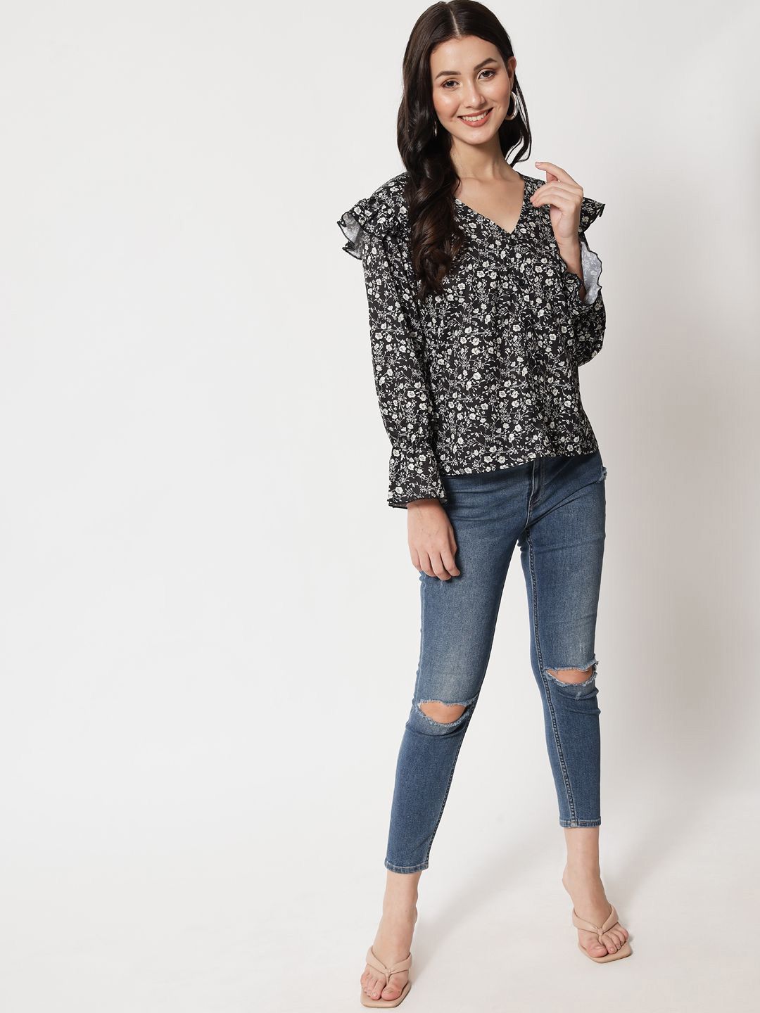 Kotty Floral Printed V-Neck Crepe Top
