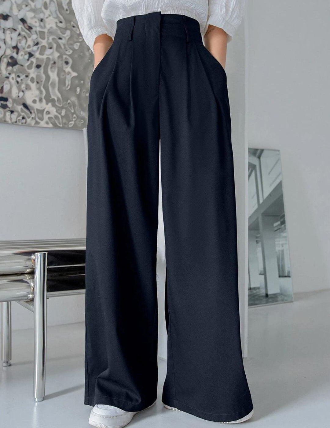 Kotty Women Navy Blue Relaxed Straight Leg Straight Fit High-Rise Parallel Trousers