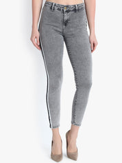 Kotty Women Grey Skinny Fit High-Rise Clean Look Stretchable Jeans