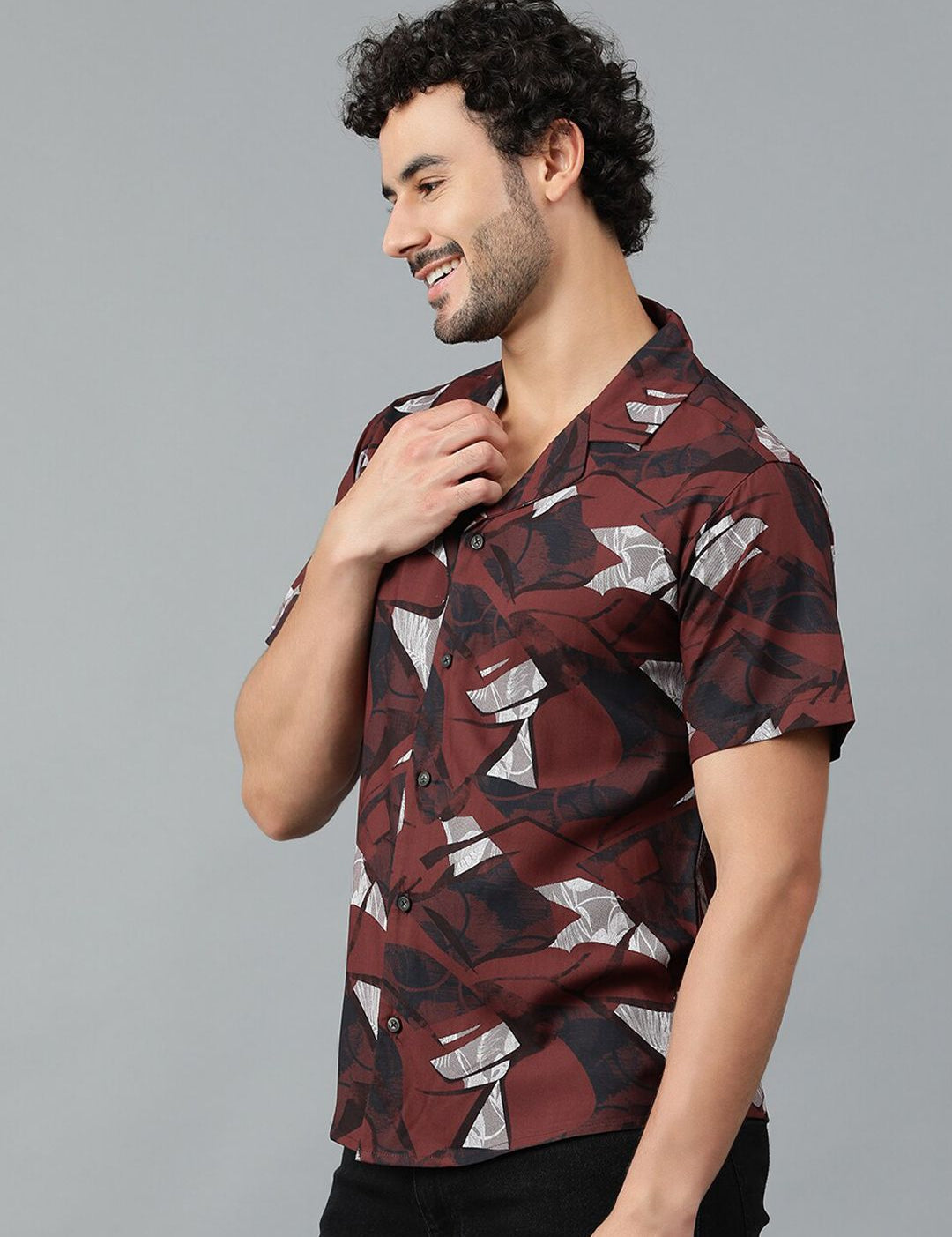 Kotty Men Abstract Printed Casual Shirt