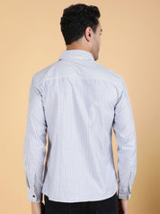 Kotty Men Relaxed Spread Collar Graphic Printed Casual Shirt