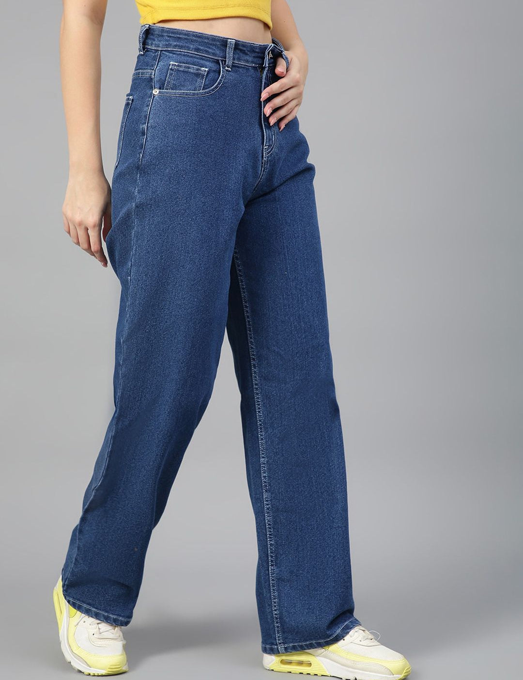 Kotty Women Jean Straight Fit High-Rise Light Fade Stretchable Jeans