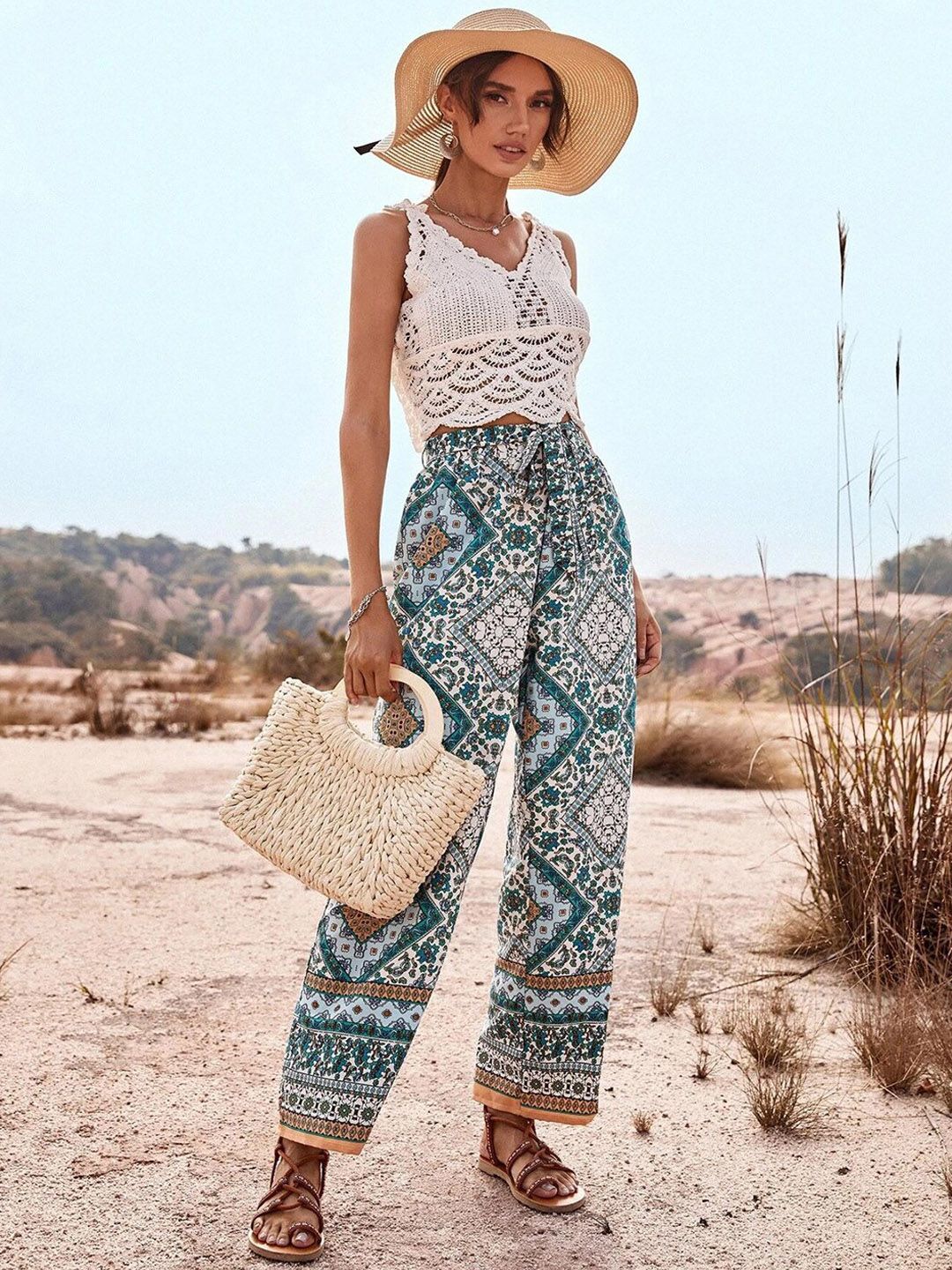 Kotty Women Multicoloured Ethnic Motifs Printed Relaxed High-Rise Easy Wash Trousers