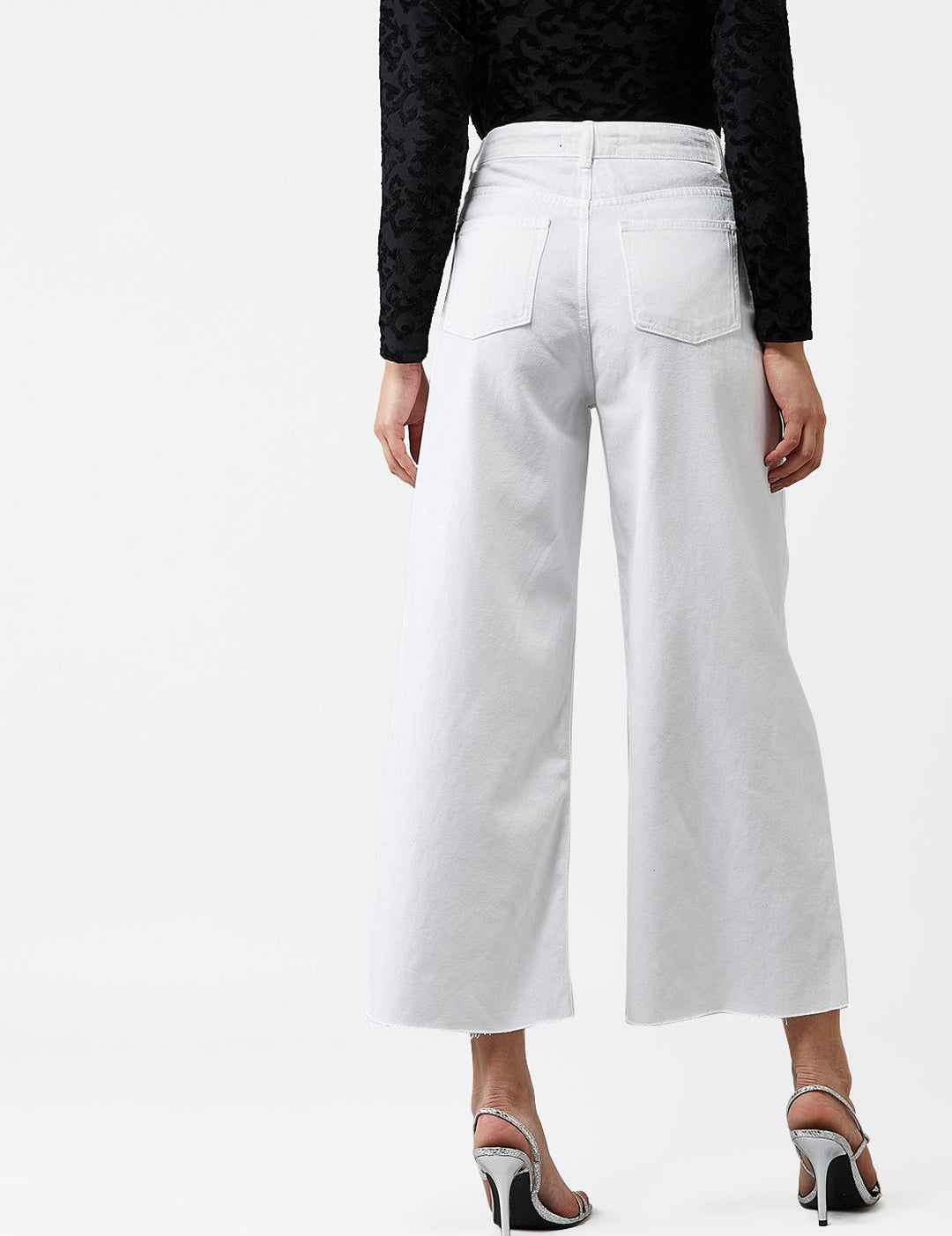 Kotty Women White Flared High-Rise Clean Look Jeans