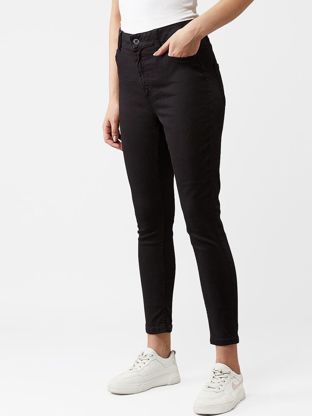 Kotty Women Black Skinny Fit High-Rise Clean Look Jeans