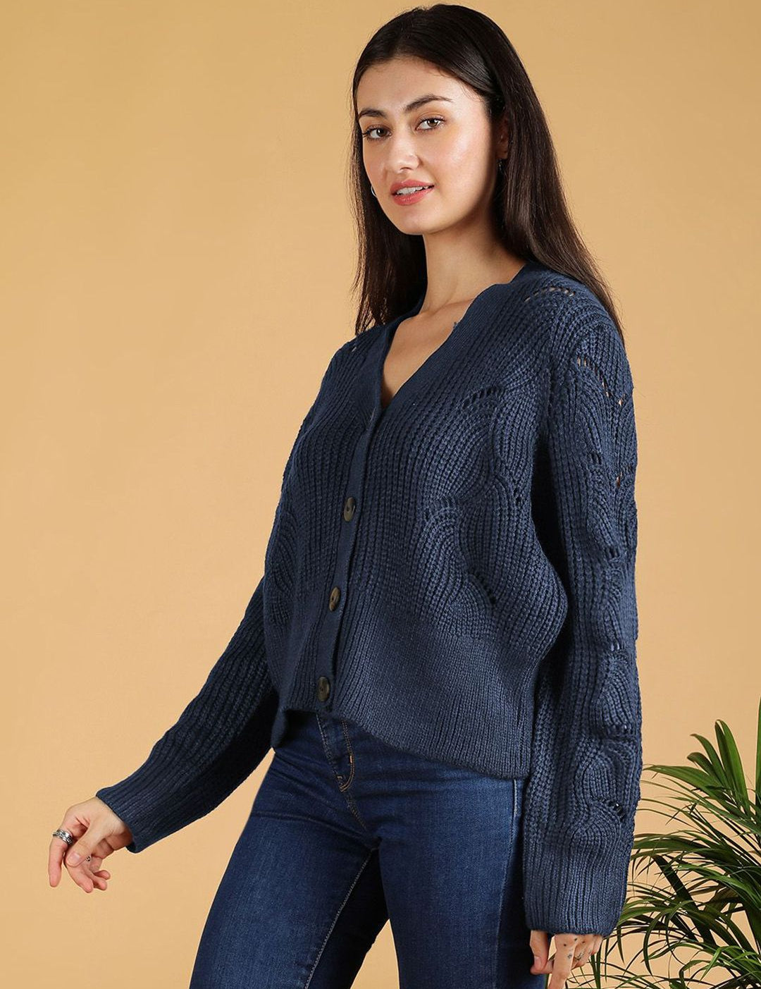 Kotty Women V-Neck Cardigan