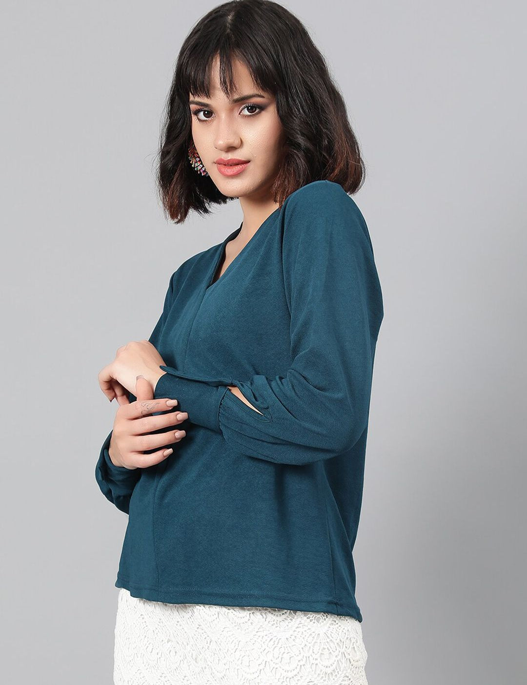 Kotty Green V-Neck Cuffed Sleeves Top