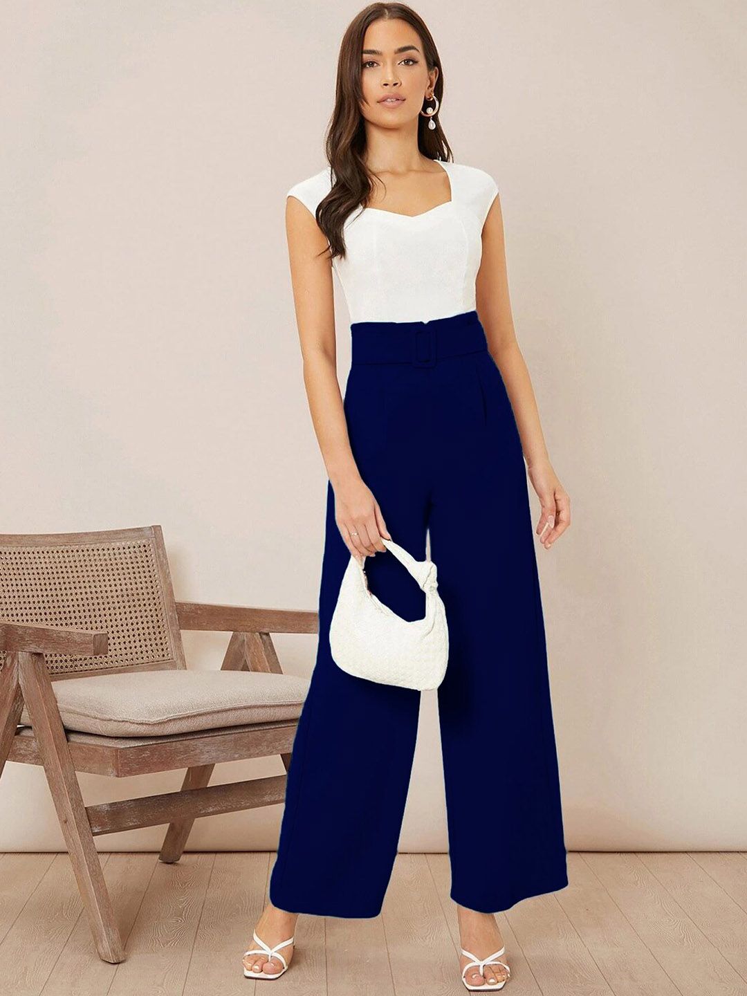 Kotty Women Relaxed Straight Fit High-Rise Easy Wash Parallel Trousers