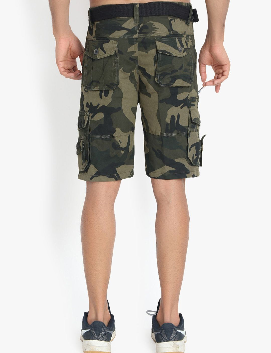 Kotty Men Green Camouflage Printed Regular Fit Cargo Shorts