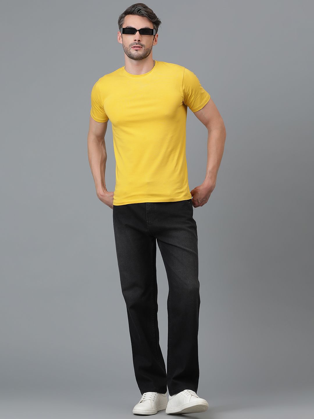 Kotty Men Jean Low-Rise Slash Knee Stretchable Jeans