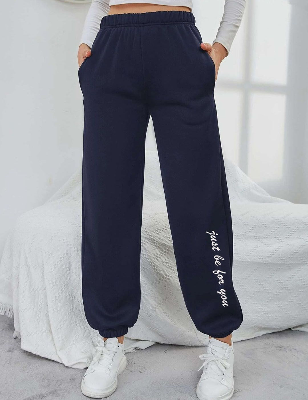 Kotty Women Typography Printed Joggers