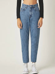 Kotty Women Blue High-Rise Slash Knee Jeans