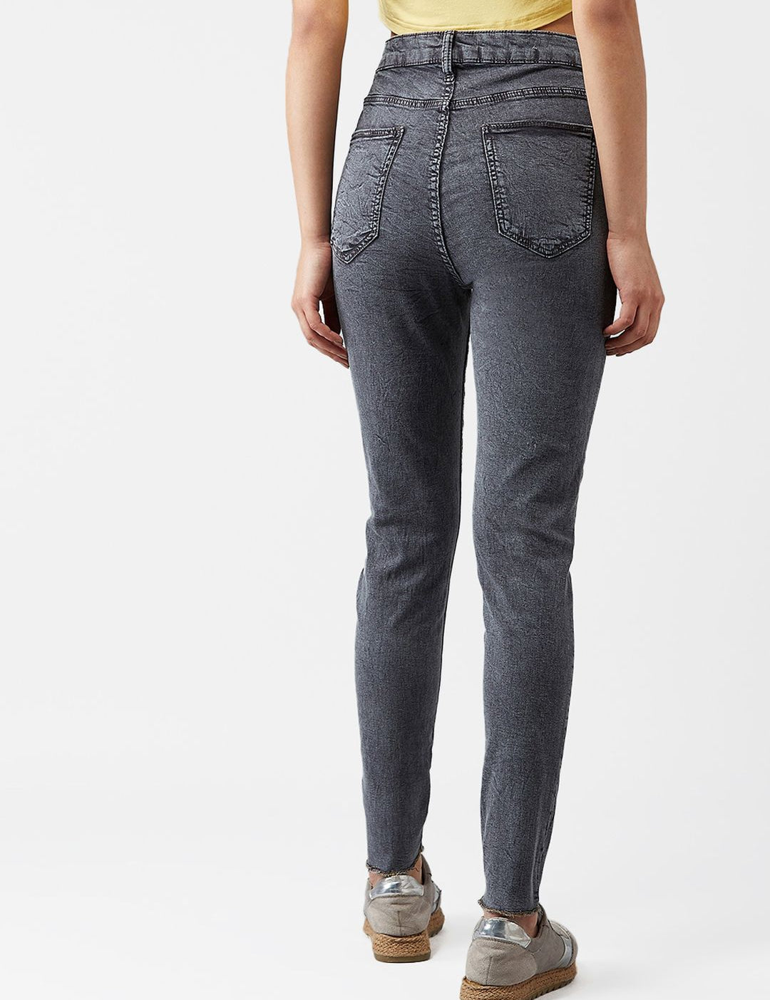 Kotty Women Grey Skinny Fit High-Rise Mildly Distressed Jeans