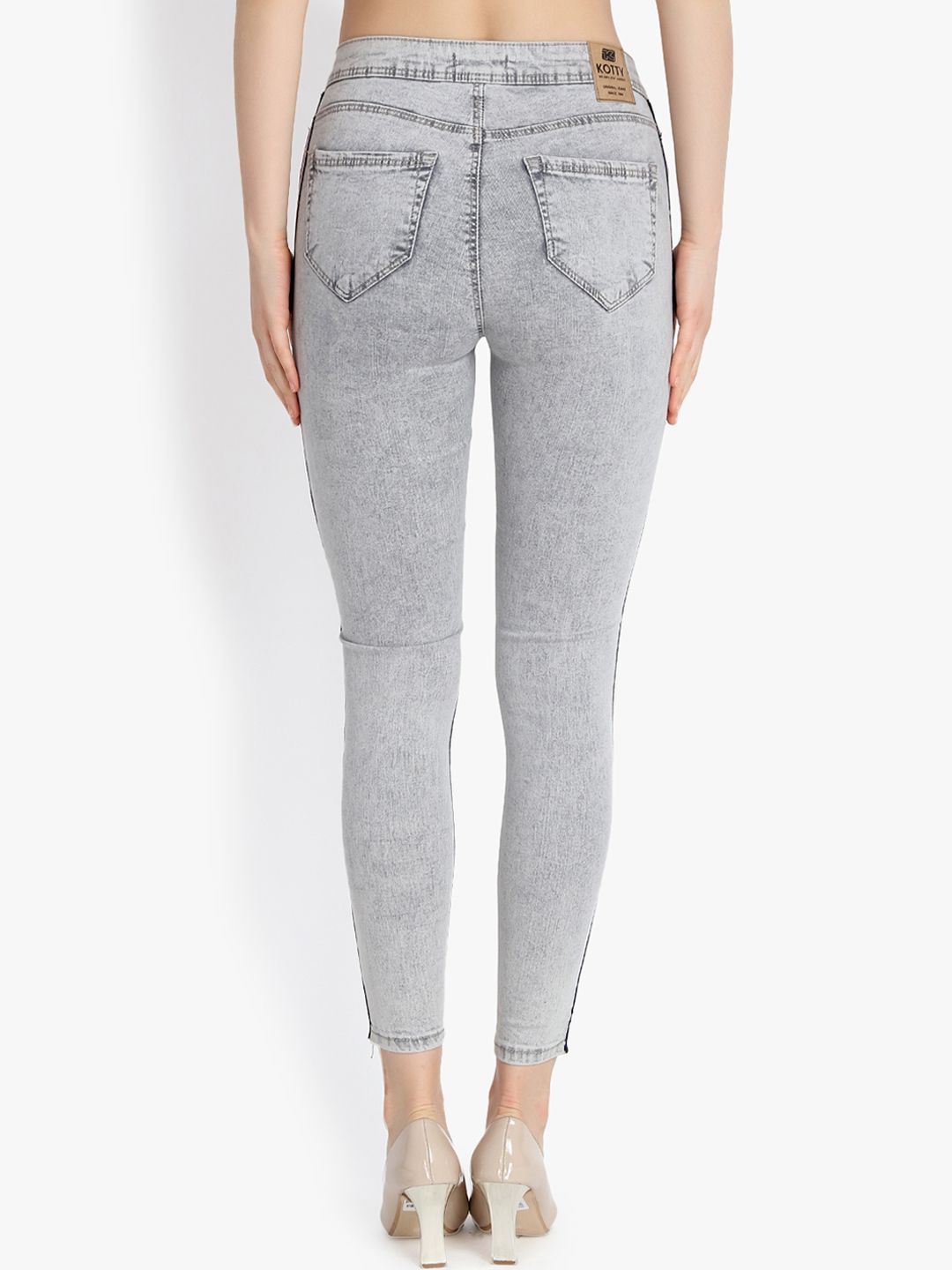 Kotty Women Grey Skinny Fit High-Rise Clean Look Jeans