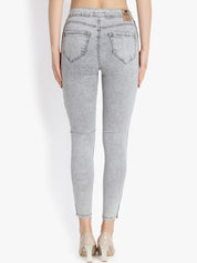 Kotty Women Grey Skinny Fit High-Rise Clean Look Jeans