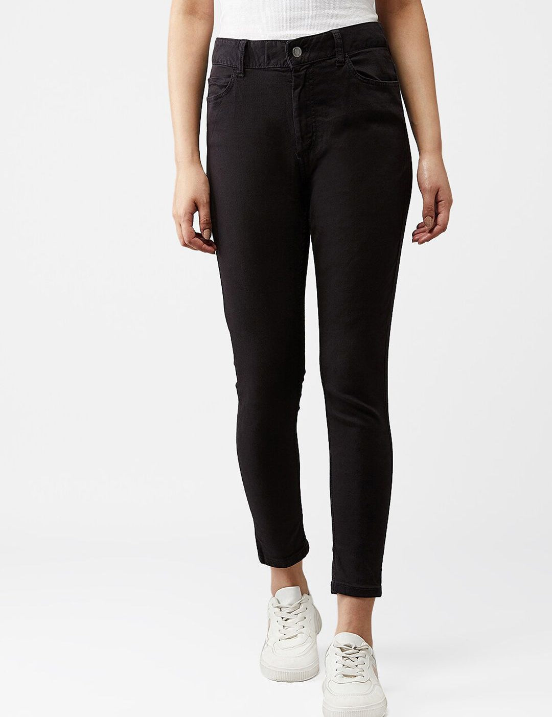 Kotty Women Black Skinny Fit High-Rise Clean Look Jeans