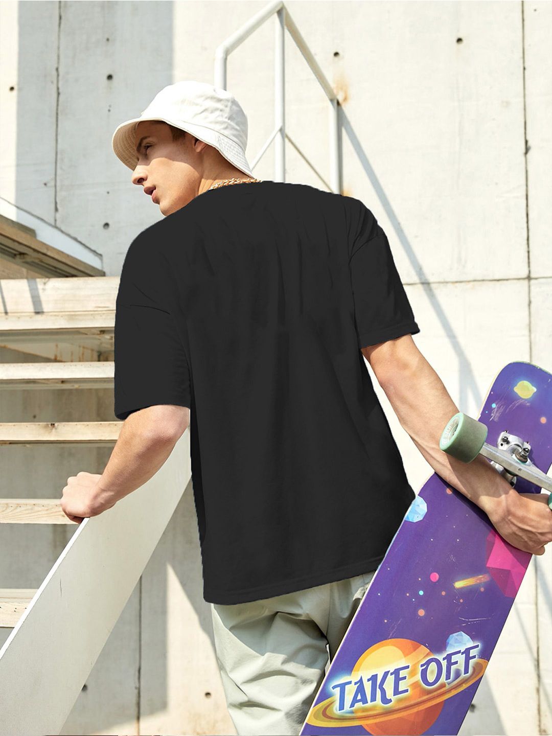 Kotty Black Typography Printed Round Neck Oversized Cotton T-Shirt