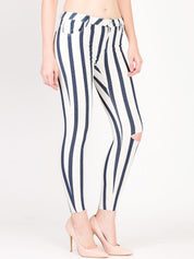Kotty Women White & Black Skinny Fit High-Rise Clean Look Jeans