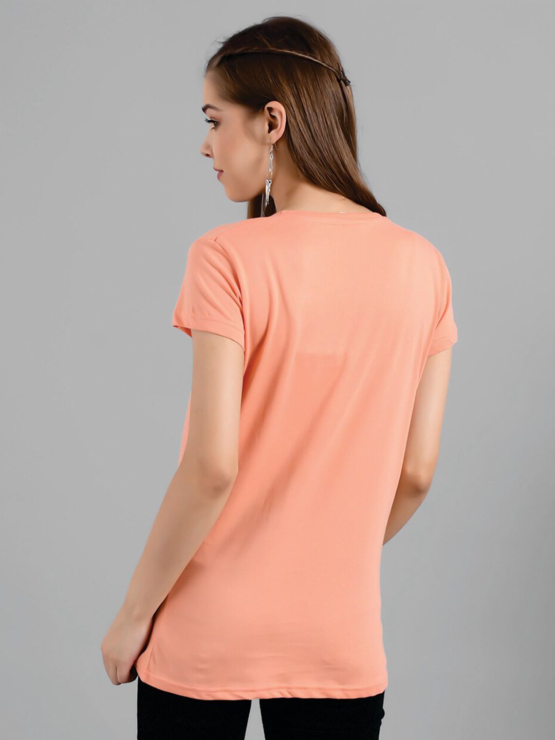 Kotty Typography Printed Scoop Neck Longline T-shirt