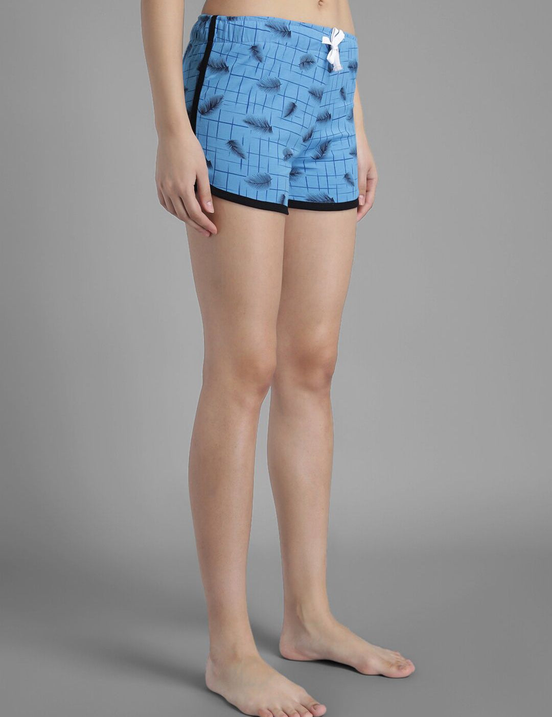 Kotty Women Checked Regular Fit Low-Rise Shorts