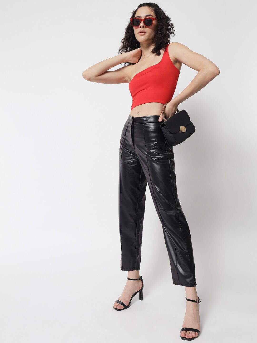 Kotty Women Black Relaxed Straight Fit Trousers