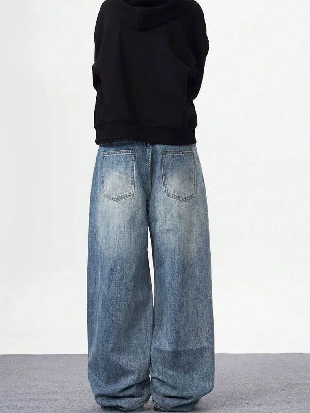 Kotty Men Wide Leg Mid-Rise Light Fade Stretchable Jeans
