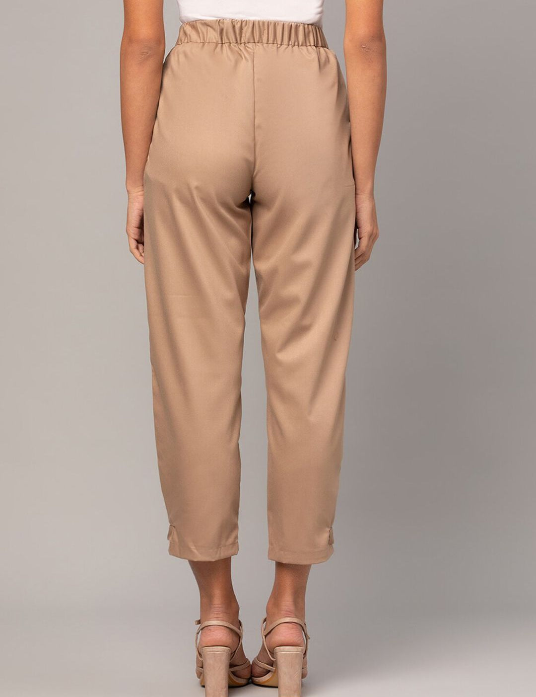 Kotty Women Relaxed High-Rise Easy Wash Pleated Trousers