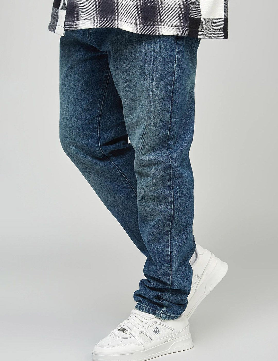 Kotty Men Jean Low-Rise Clean Look Stretchable Jeans