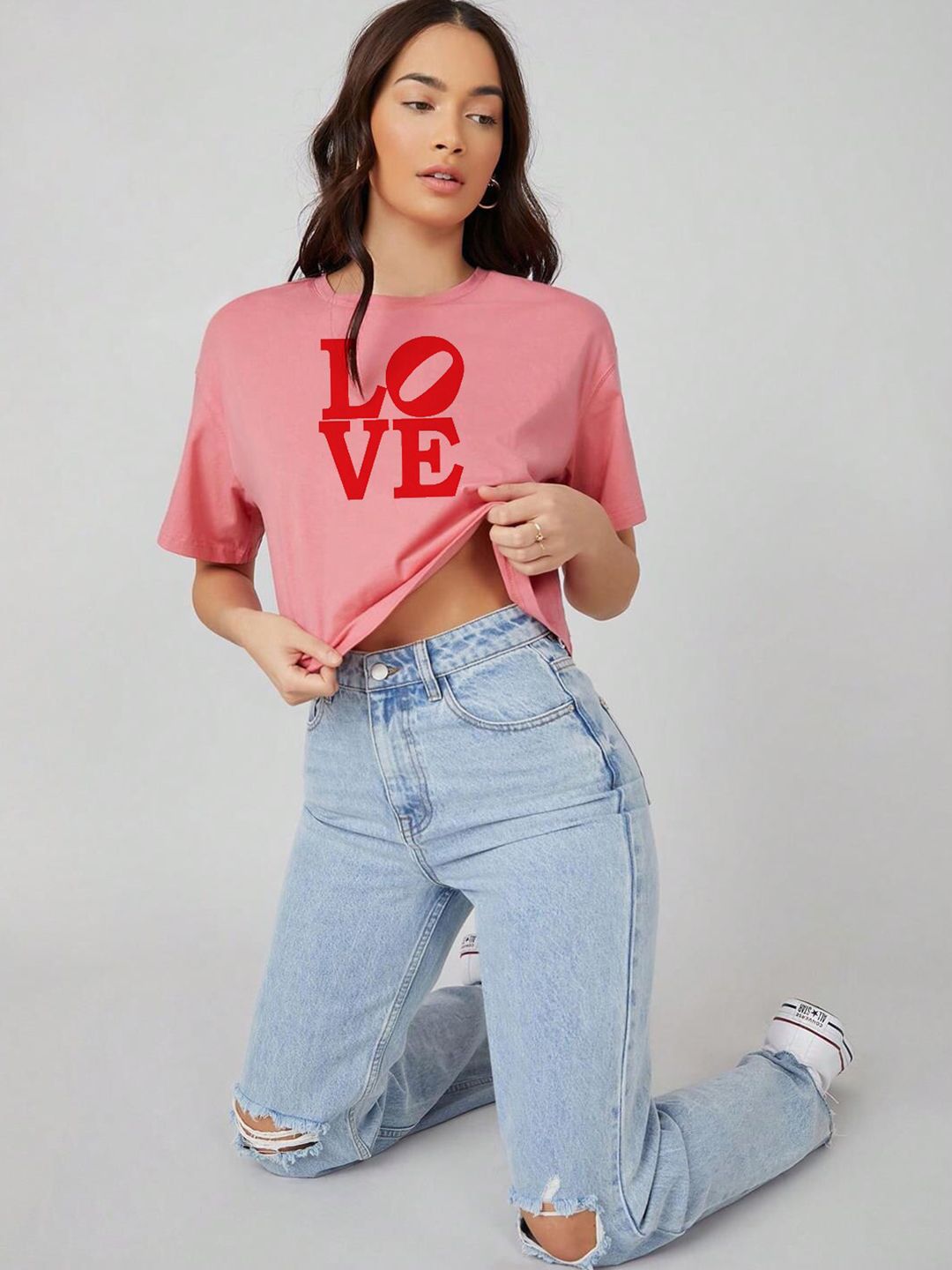 Kotty Pink Printed Round Neck Drop-Shoulder Sleeves Crop Oversized T-shirt