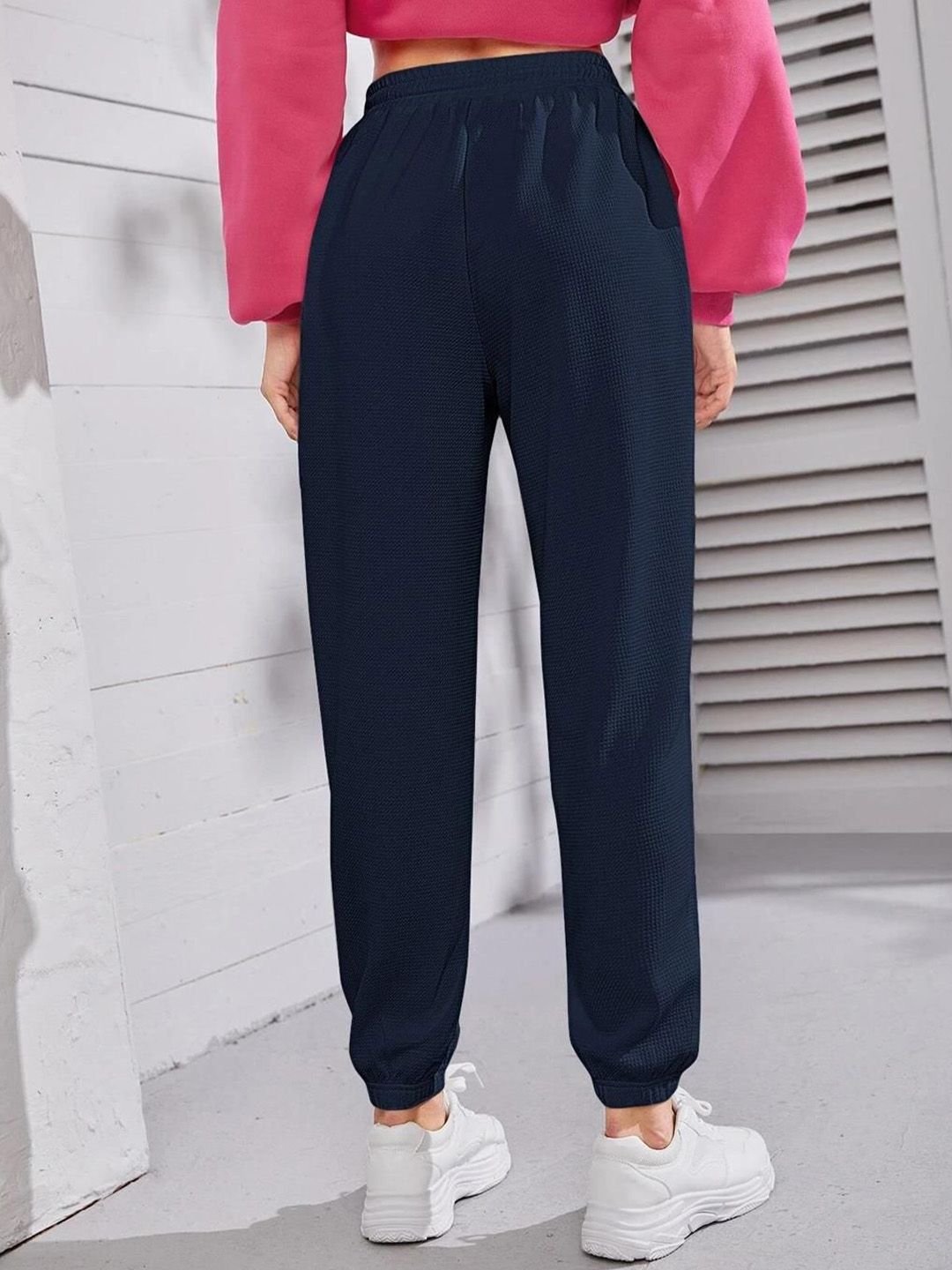 Kotty Women Mid-Rise Relaxed Fit Jogger