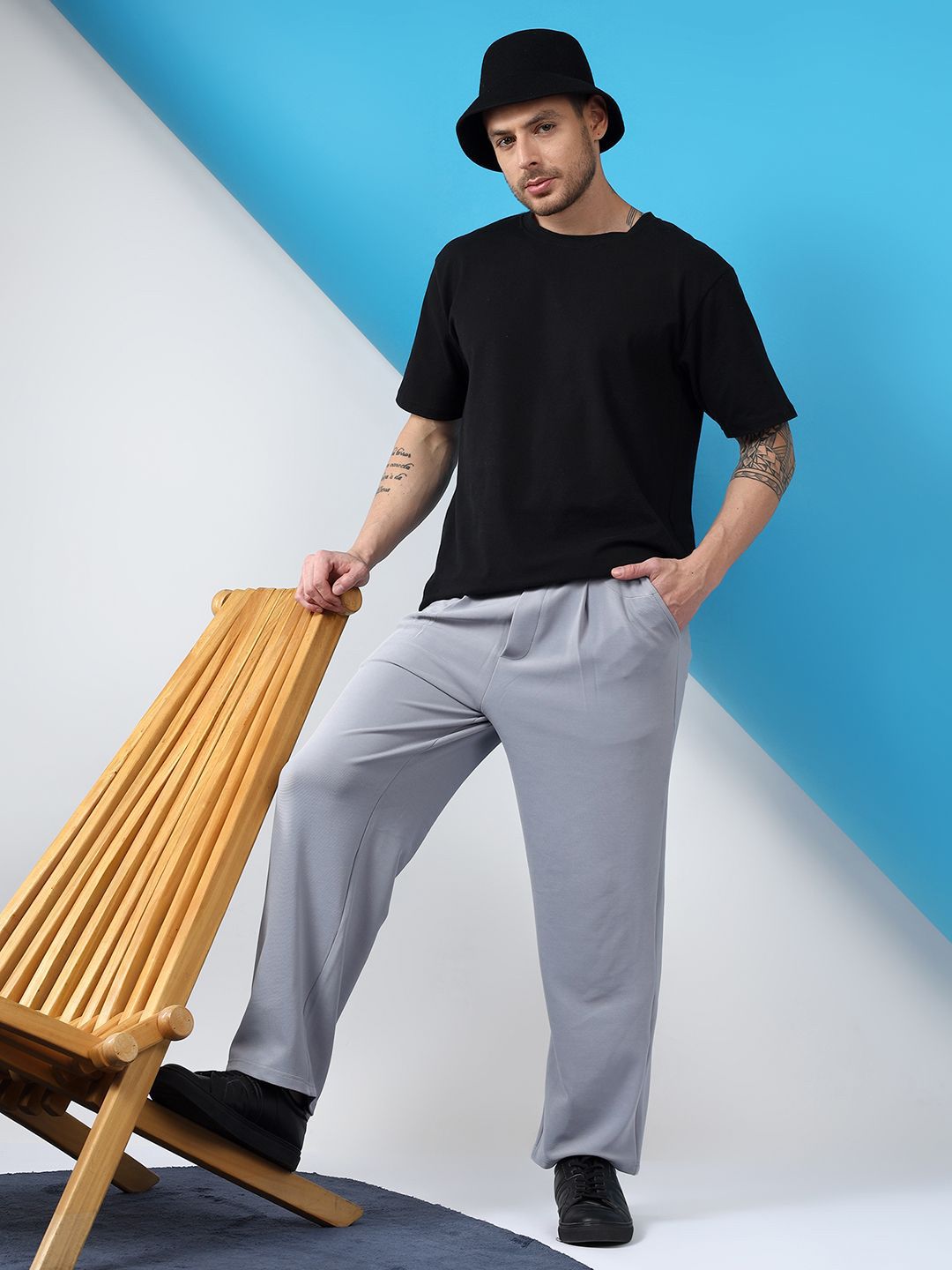 Kotty Men Low-Rise Pleated Trousers