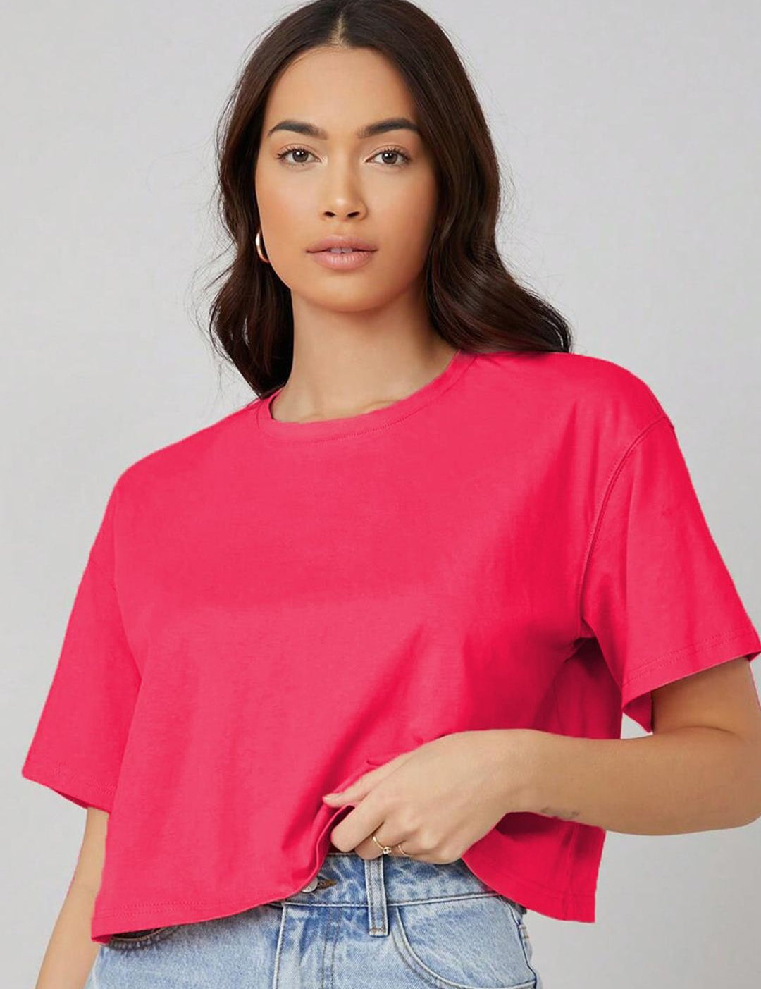 Kotty Round Neck Drop-Shoulder Sleeves Oversized Crop T-shirt