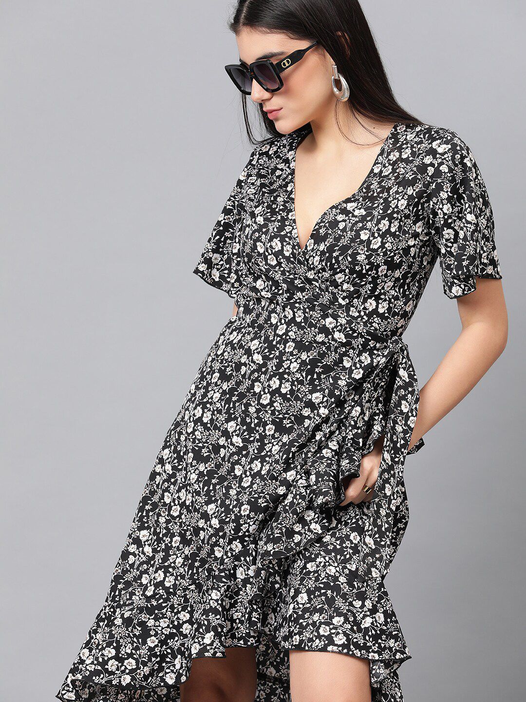 Kotty Floral Printed V-Neck Flared Sleeve High-Low Crepe Wrap Dress