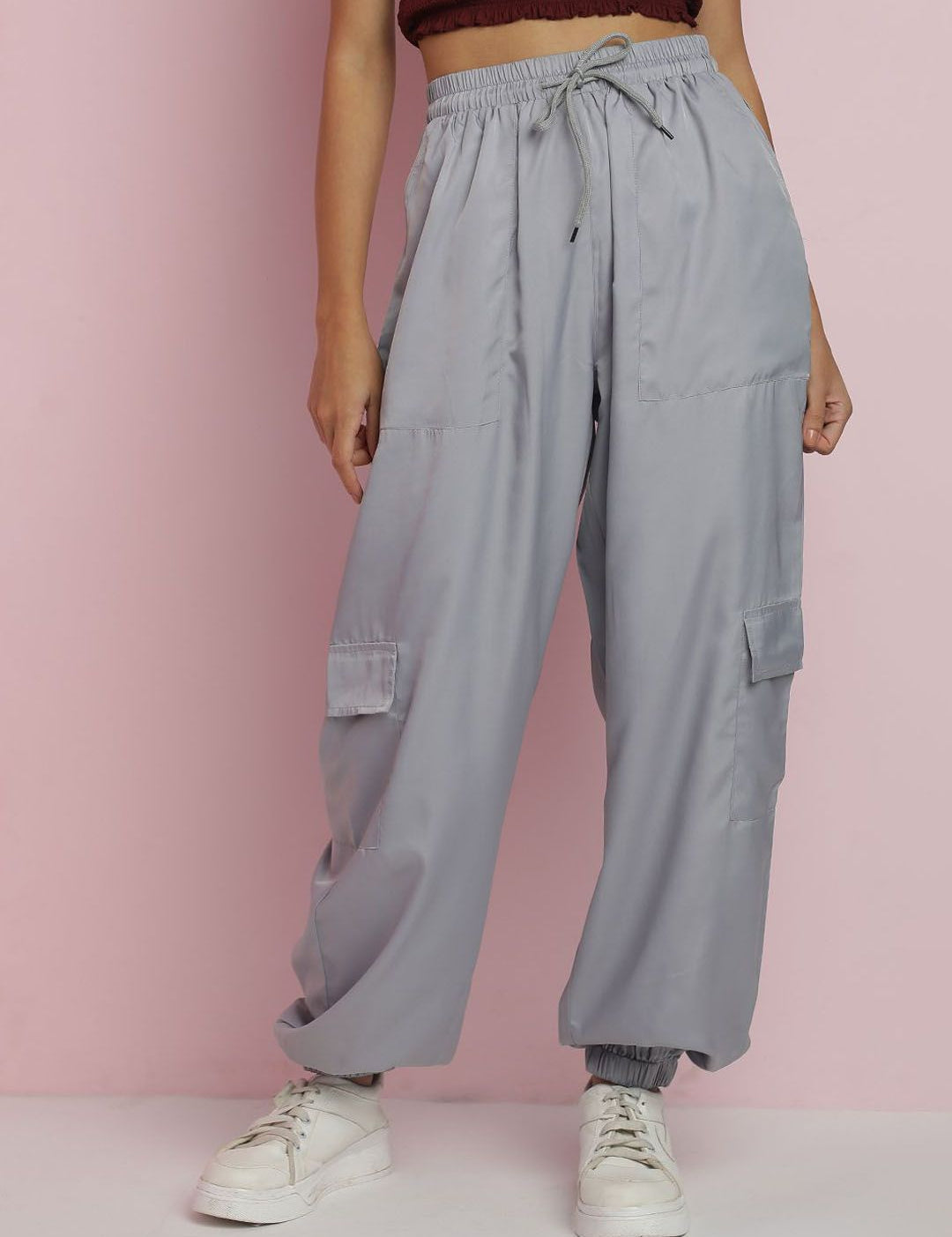 Kotty Women Relaxed High-Rise Easy Wash Cargo Joggers 