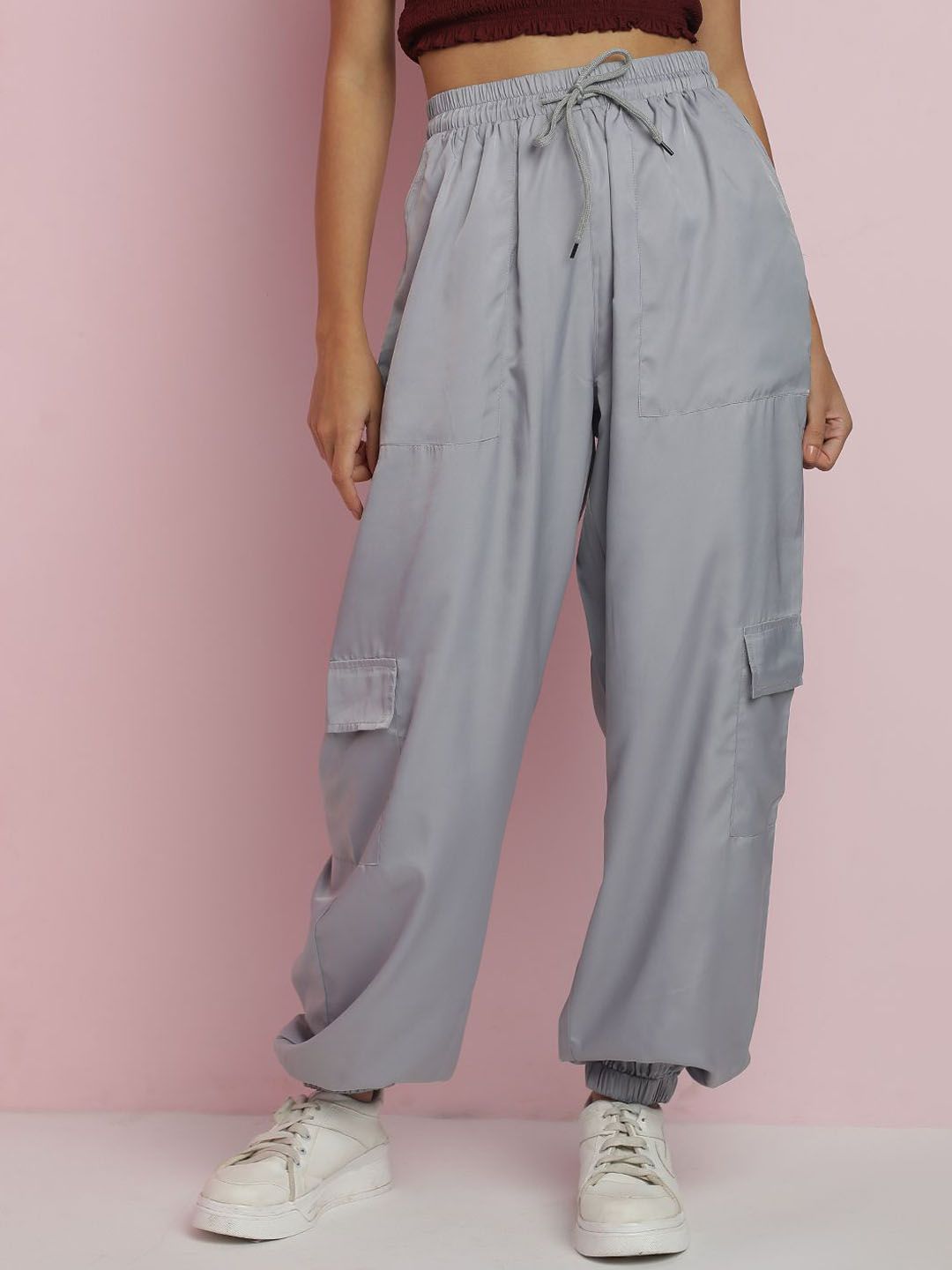 Kotty Women Relaxed High-Rise Easy Wash Cargo Joggers 