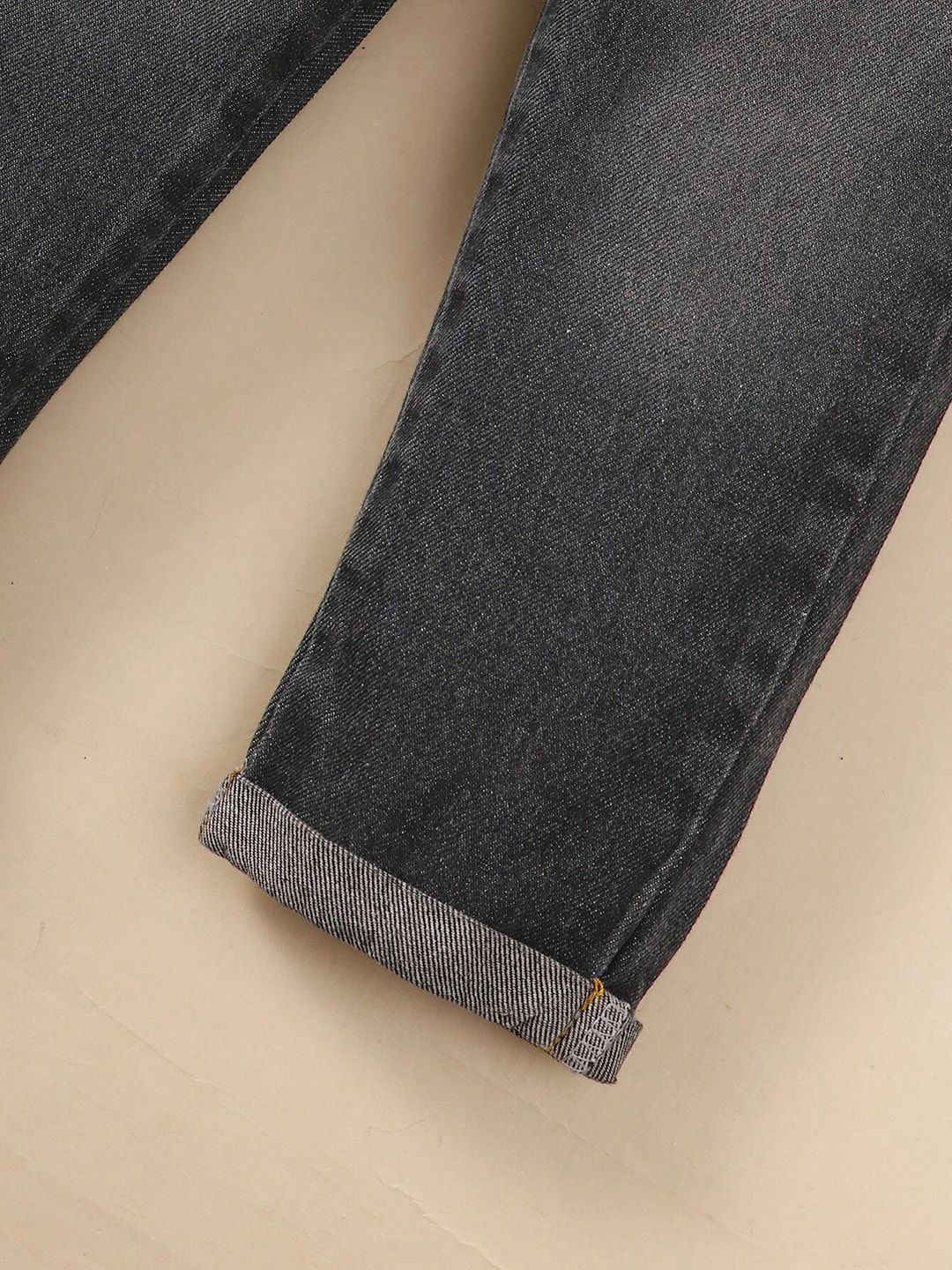 Kotty Girls Jogger Fit Mid-Rise Light Fade Stretchable Jeans