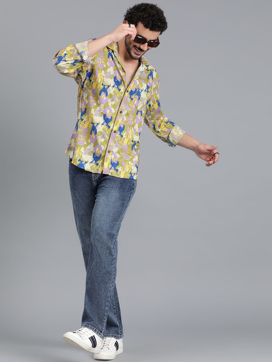 Kotty New Relaxed Fit Abstract Printed Casual Shirt