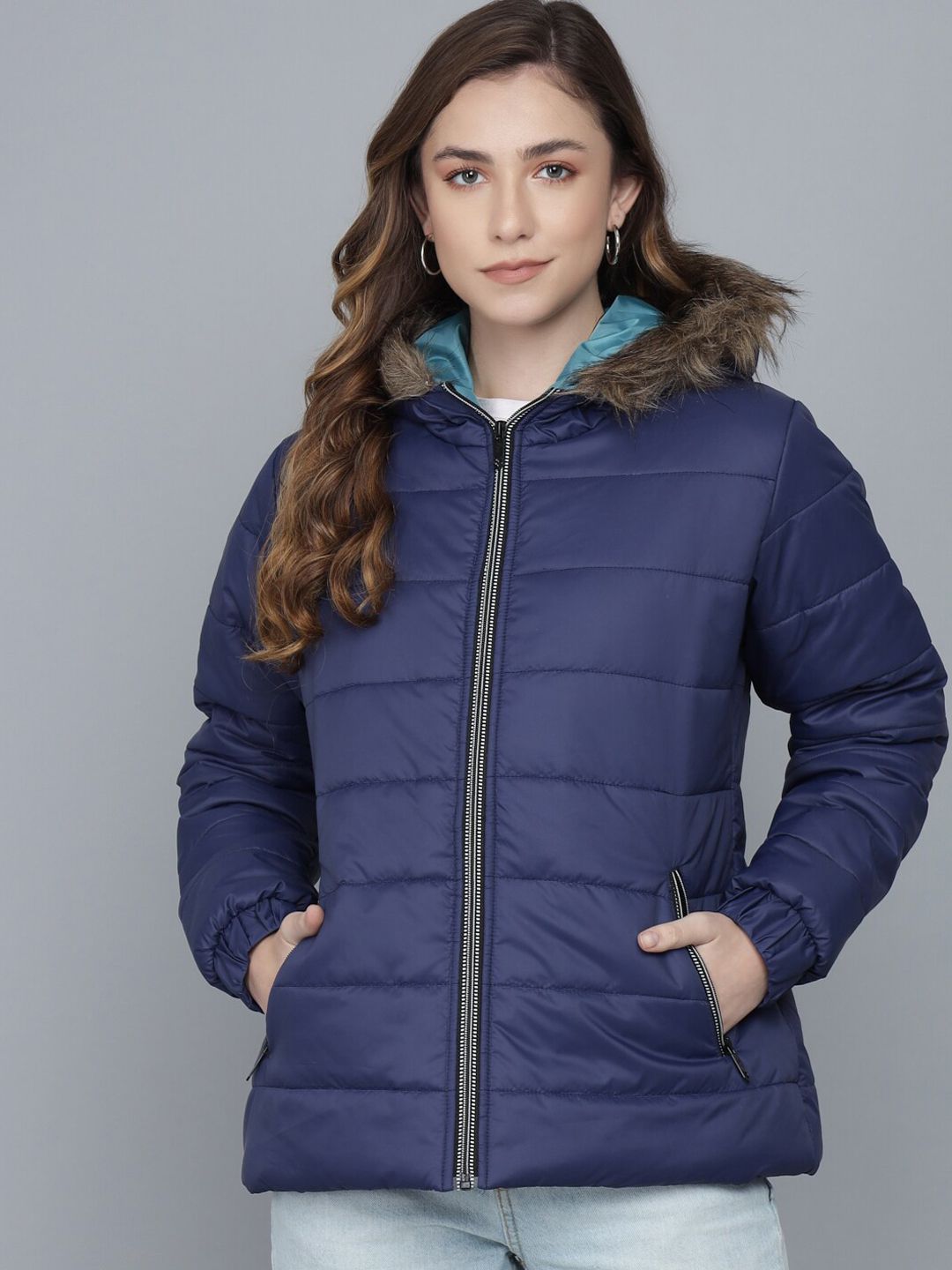 Kotty Women Navy Blue Lightweight Puffer Jacket